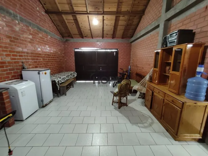 Sobrado com dois dormitórios em bairro de Capão da Canoa: 7ª foto da galeria de imagens do imóvel