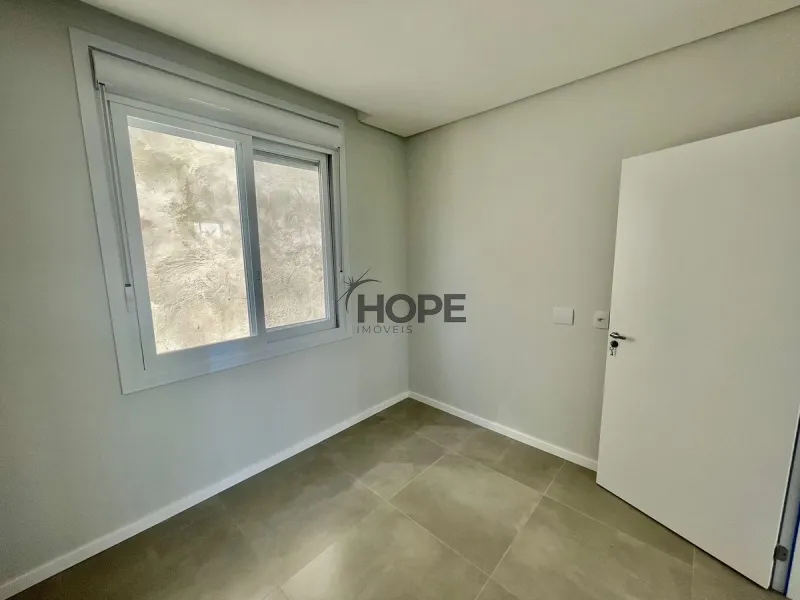 Casa com 3 dormitórios, sendo um suíte em bairro de Capão da Canoa: 16ª foto da galeria de imagens do imóvel