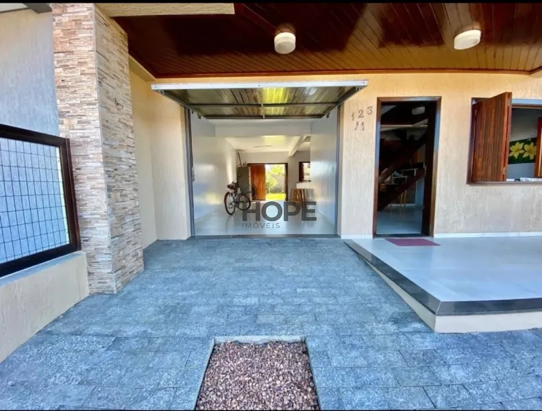 Linda Casa Zona Nova Capão da Canoa: 27ª foto da galeria de imagens do imóvel