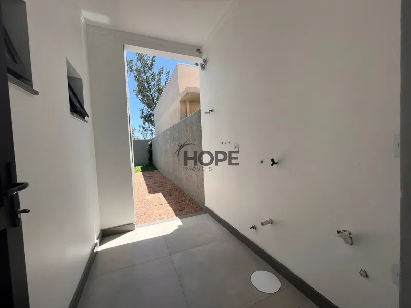 CASA COMPOSTA POR 2 SUÍTES EM CAPÃO DA CANOA!: 9ª foto da galeria de imagens do imóvel