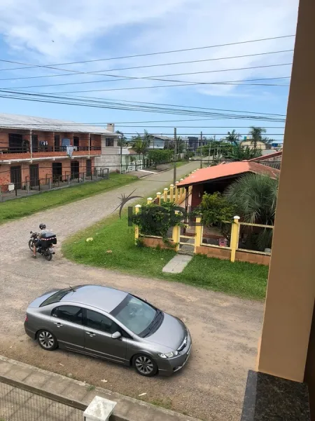 Lindo sobrado com 3 dormitórios em Capão da Canoa!: 2ª foto da galeria de imagens do imóvel