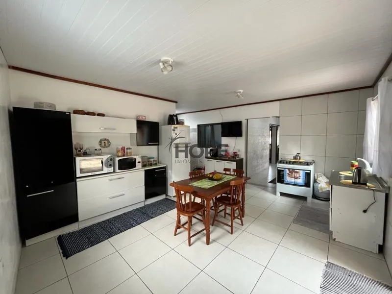 Casa a venda com 3 dormitórios em Capao da Canoa: 2ª foto da galeria de imagens do imóvel