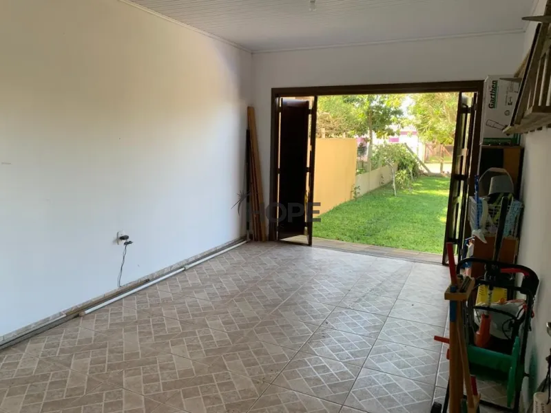 Casa com 3 dormitórios, sendo uma suíte em bairro de Capão da Canoa: 38ª foto da galeria de imagens do imóvel