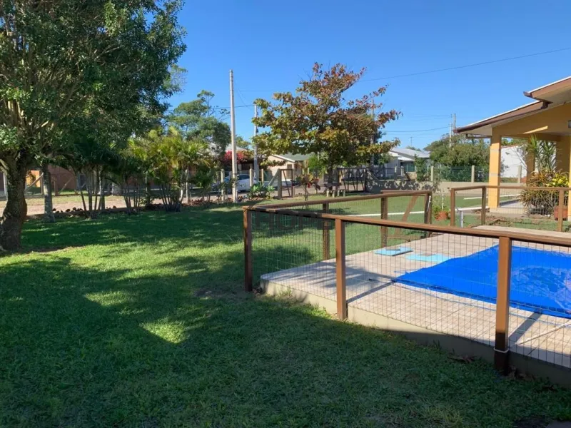 Casa com 3 dormitórios, sendo uma suíte em bairro de Capão da Canoa: 36ª foto da galeria de imagens do imóvel