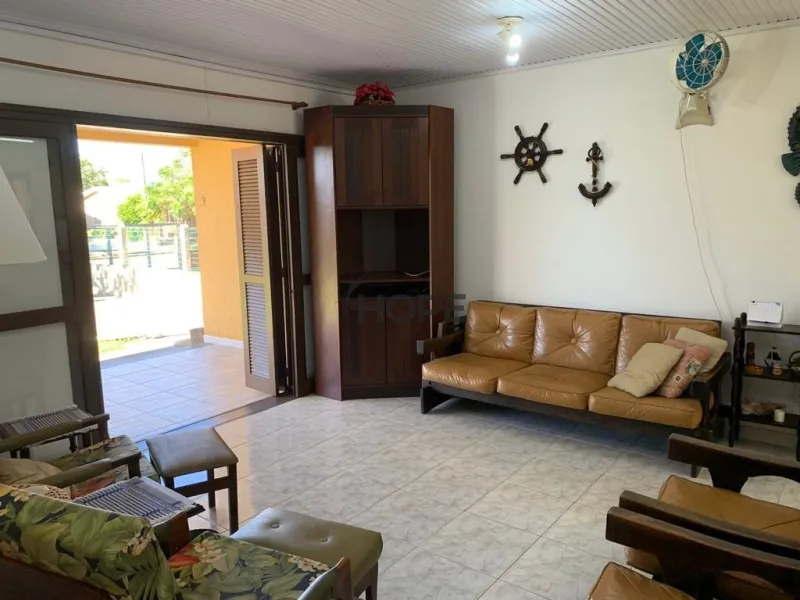 Casa com 3 dormitórios, sendo uma suíte em bairro de Capão da Canoa: 11ª foto da galeria de imagens do imóvel