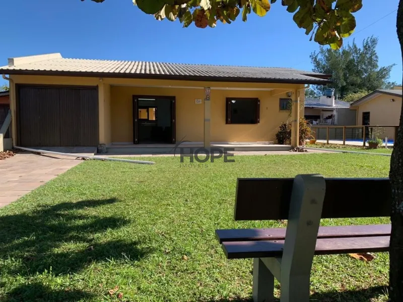 Casa com 3 dormitórios, sendo uma suíte em bairro de Capão da Canoa: 43ª foto da galeria de imagens do imóvel