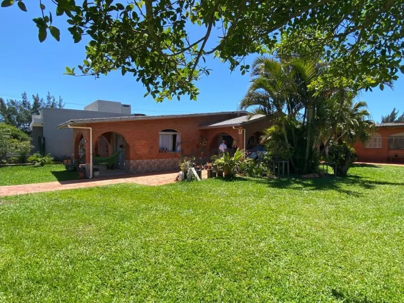 CASA COM 3 DORMITÓRIOS EM XANGRI-LÁ!: 8ª foto da galeria de imagens do imóvel