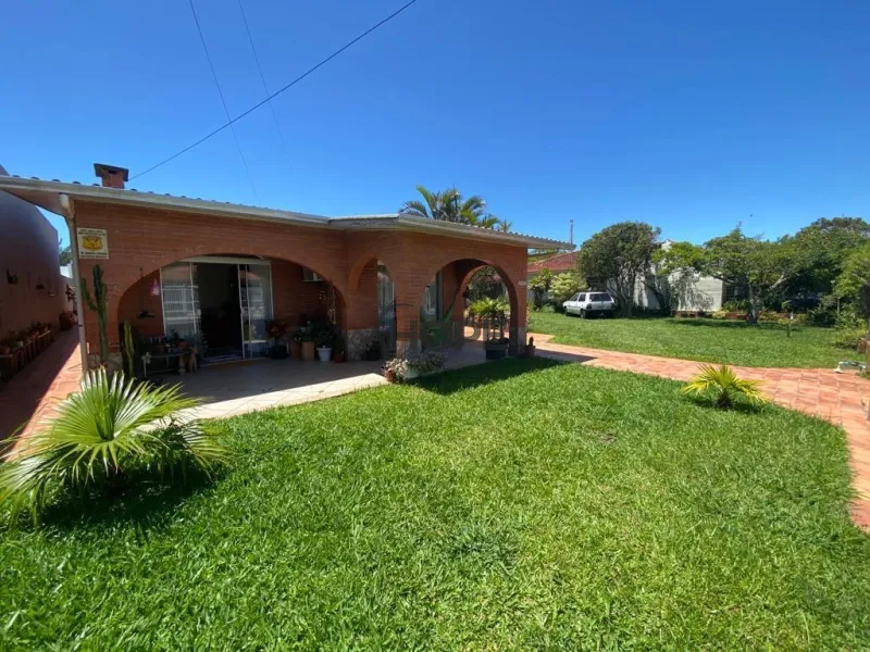 CASA COM 3 DORMITÓRIOS EM XANGRI-LÁ!: 7ª foto da galeria de imagens do imóvel
