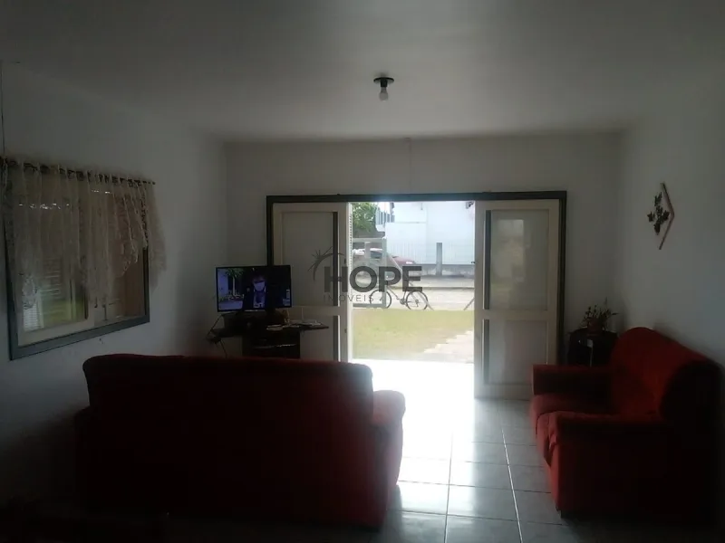 Casa com 2 dormitórios em Capão da Canoa: 5ª foto da galeria de imagens do imóvel