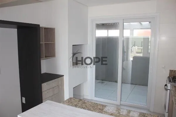 Sobrado com 3 dormitórios, sendo um suíte em Xangri-lá: 25ª foto da galeria de imagens do imóvel