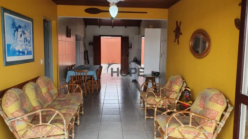 Casa com 4 dormitórios, sendo um suite em Atlantida Sul: 5ª foto da galeria de imagens do imóvel