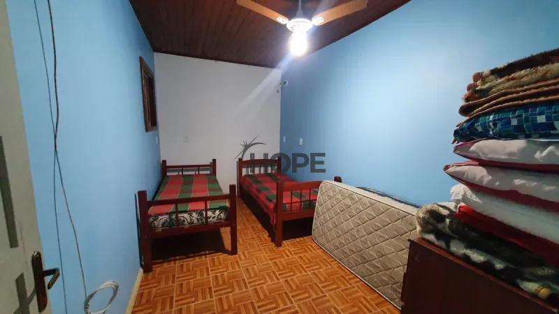 Casa com 4 dormitórios, sendo um suite em Atlantida Sul: 11ª foto da galeria de imagens do imóvel