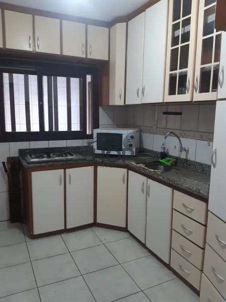 Linda casa com 3 dormitórios em praia de Capão da Canoa: 4ª foto da galeria de imagens do imóvel