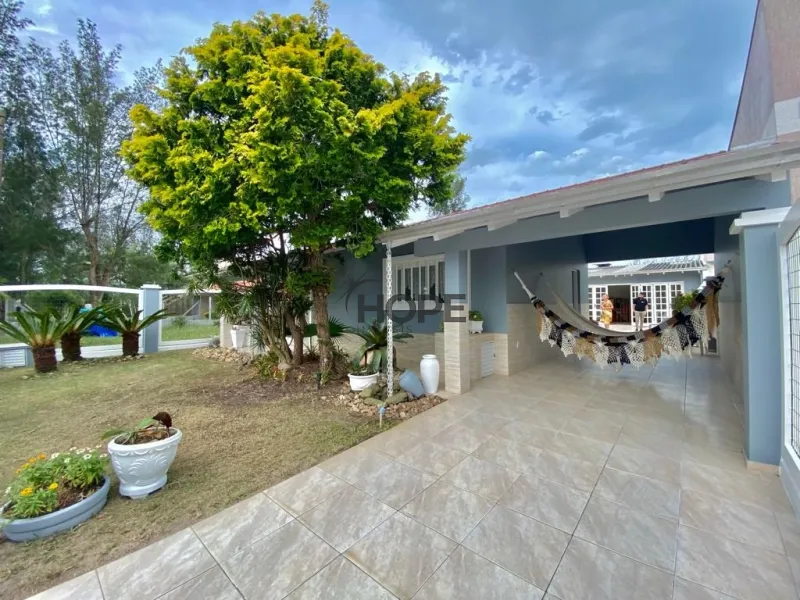 Casa composta por 4 dormitórios próxima ao mar de Capão da Canoa!: 22ª foto da galeria de imagens do imóvel