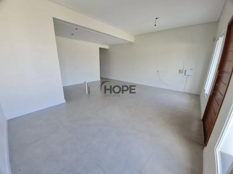 Linda casa com 2 dormitórios sendo um suíte próximo ao mar!: 13ª foto da galeria de imagens do imóvel