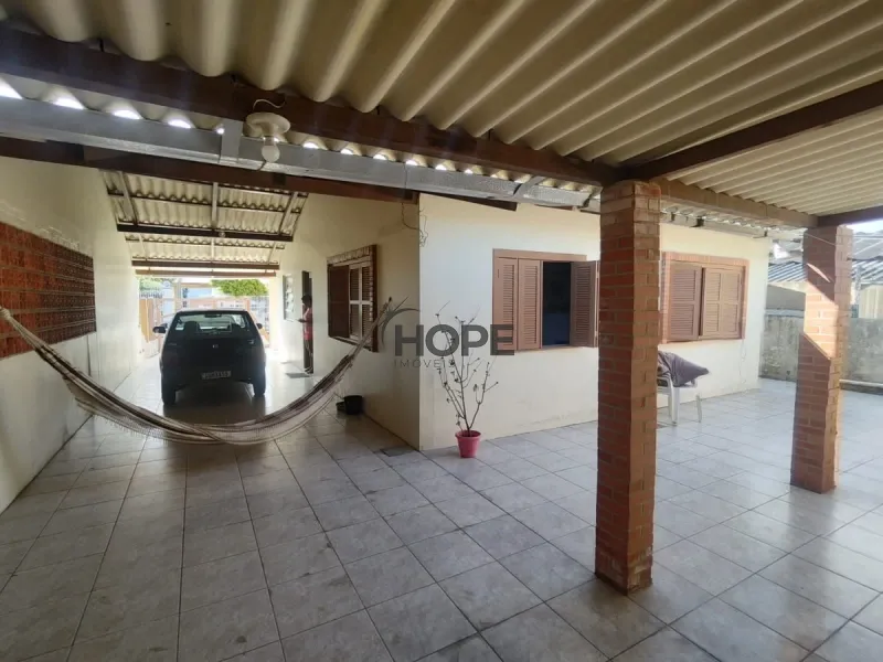 Casa com 4 dormitórios em Atlantida Sul: 7ª foto da galeria de imagens do imóvel