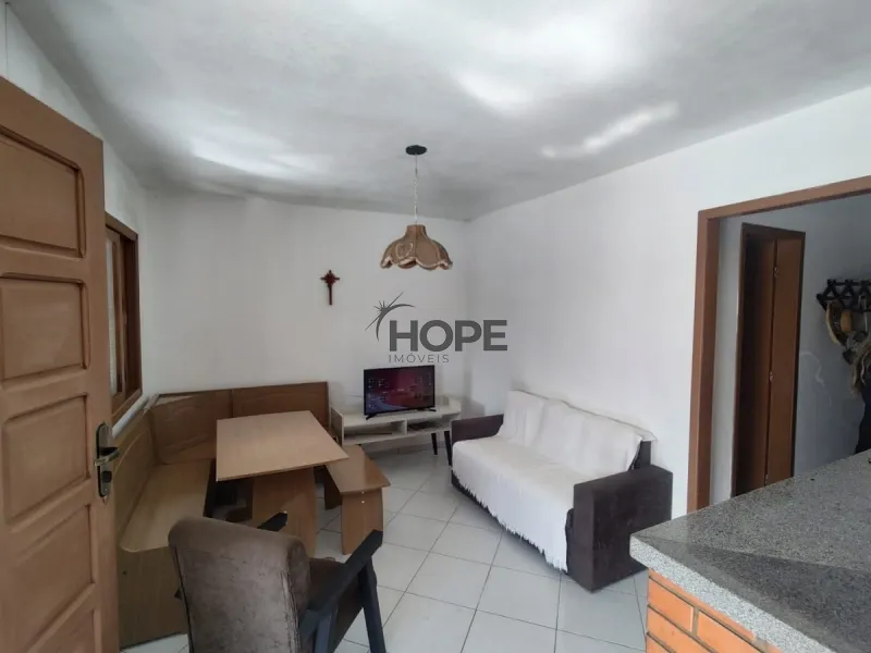 Casa com 4 dormitórios em Atlantida Sul: 14ª foto da galeria de imagens do imóvel