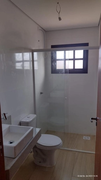 Sobrado a venda com 4 dormitórios em Atlântida Sul: 4ª foto da galeria de imagens do imóvel