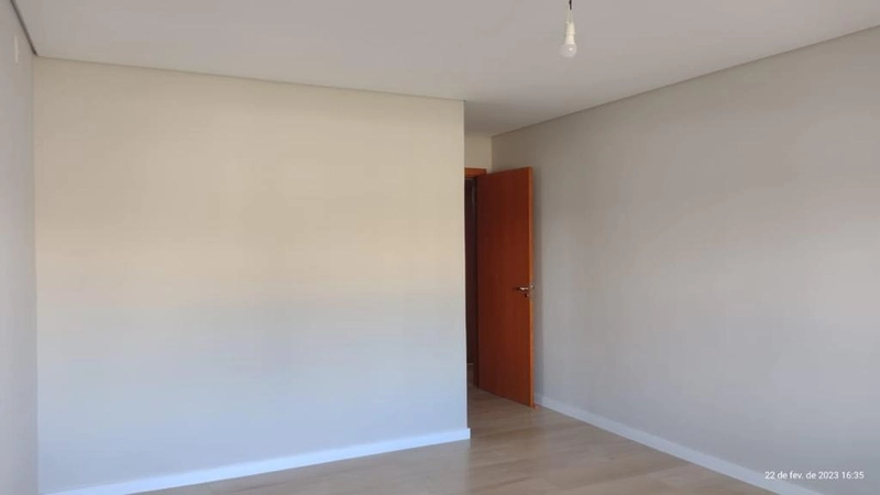 Sobrado a venda com 4 dormitórios em Atlântida Sul: 5ª foto da galeria de imagens do imóvel