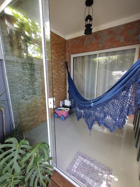 LINDA E ACONCHEGANTE CASA À VENDA EM XANGRI-LÁ: 3ª foto da galeria de imagens do imóvel