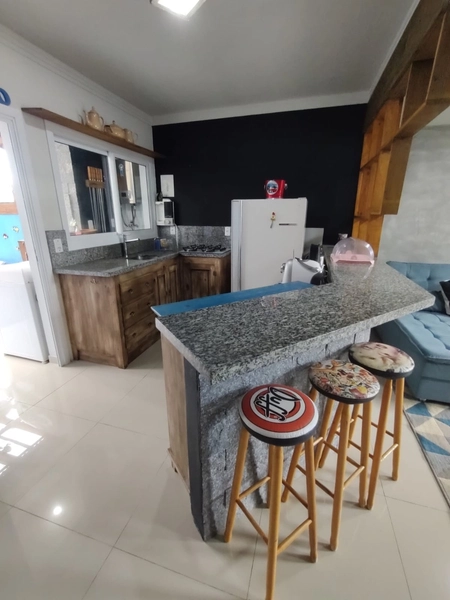 LINDA E ACONCHEGANTE CASA À VENDA EM XANGRI-LÁ: 23ª foto da galeria de imagens do imóvel