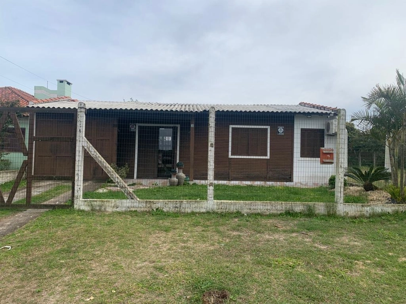 LINDA CASA NA PRAIA DO BARCO CAPÃO DA CANOA: 2ª foto da galeria de imagens do imóvel