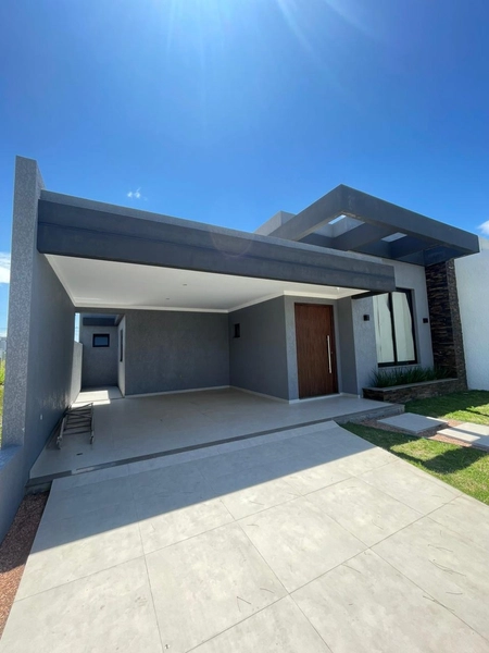 Casa com 3 dormitórios em Capão da Canoa!: 2ª foto da galeria de imagens do imóvel