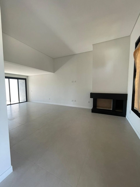 Casa com 3 dormitórios em Capão da Canoa!: 10ª foto da galeria de imagens do imóvel
