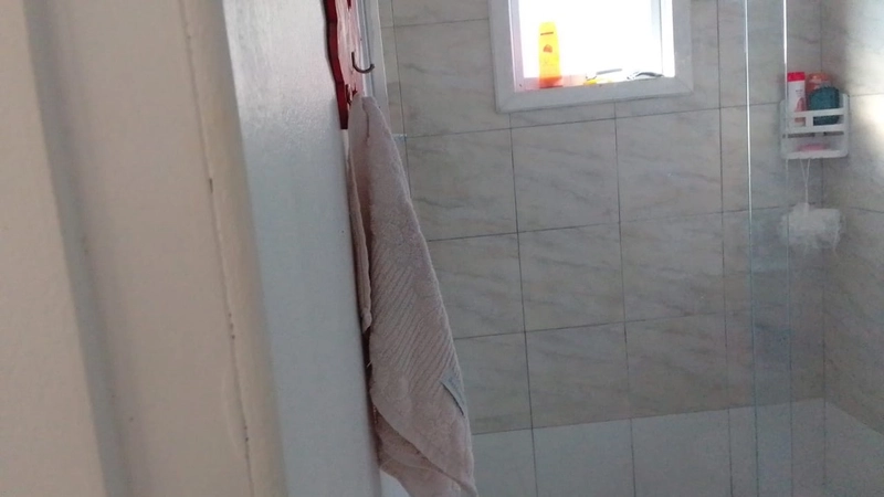 Casa com 3 dormitórios sendo um suíte em praia de Xangri-lá: 2ª foto da galeria de imagens do imóvel