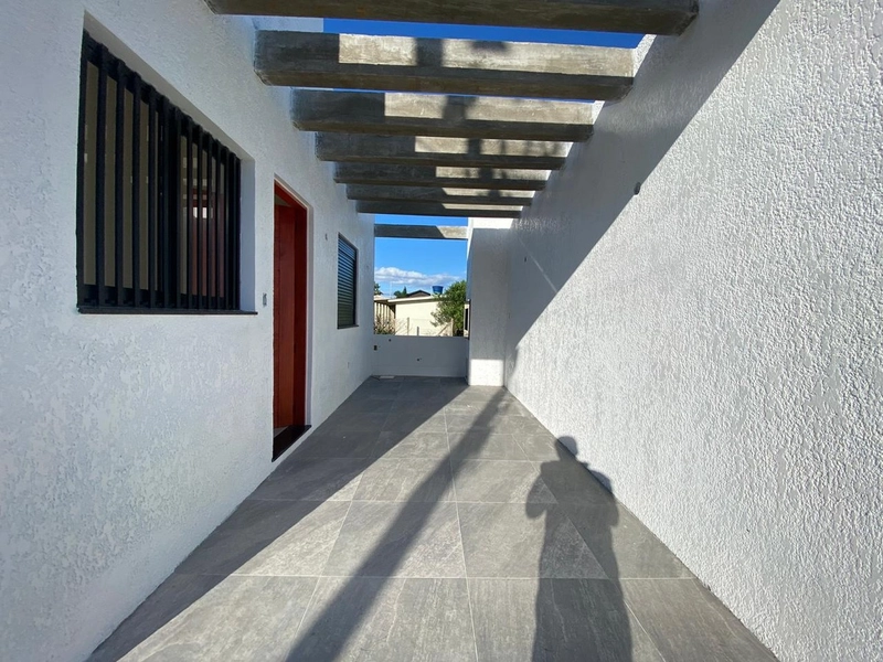 CASA COM 2 DORMITÓRIOS EM CAPÃO DA CANOA!: 3ª foto da galeria de imagens do imóvel
