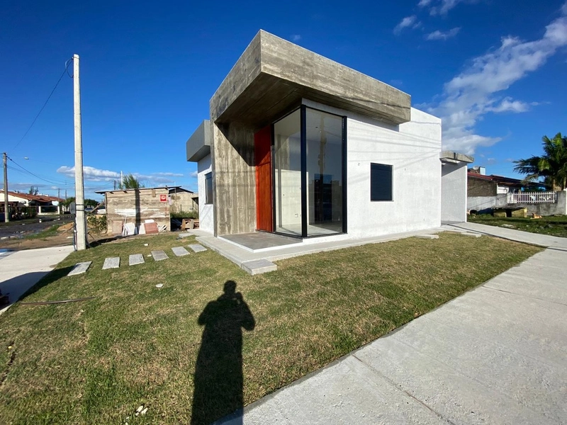 CASA COM 2 DORMITÓRIOS EM CAPÃO DA CANOA!: 4ª foto da galeria de imagens do imóvel