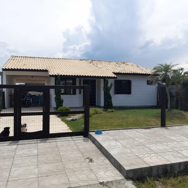 Casa com 2 dormitórios sendo um suíte em praia de Xangri-lá: 6ª foto da galeria de imagens do imóvel