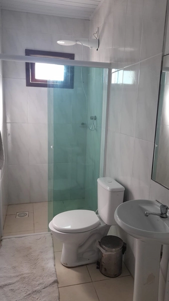 Casa com 2 dormitórios sendo um suíte em praia de Xangri-lá: 13ª foto da galeria de imagens do imóvel