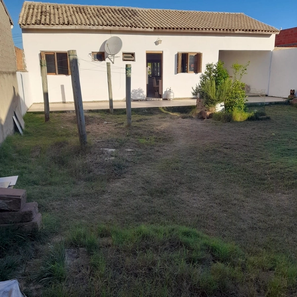 Casa com 2 dormitórios sendo um suíte em praia de Xangri-lá: 9ª foto da galeria de imagens do imóvel