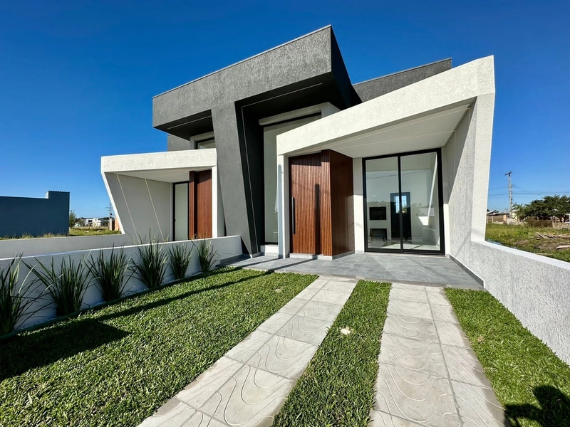 Excelente casa em Capão da Canoa!: 1ª foto da galeria de imagens do imóvel