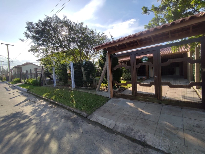 ÓTIMA CASA COMPOSTA POR 2 DORMITÓRIOS EM TRAMANDAÍ: 17ª foto da galeria de imagens do imóvel