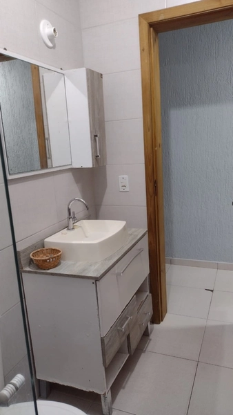 Casa 2 dormitórios em capão da canoa: 7ª foto da galeria de imagens do imóvel