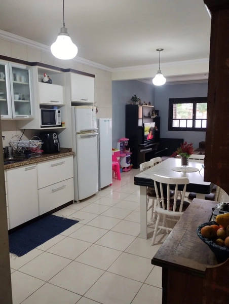 Casa 3 dormitórios em Capão da Canoa: 9ª foto da galeria de imagens do imóvel