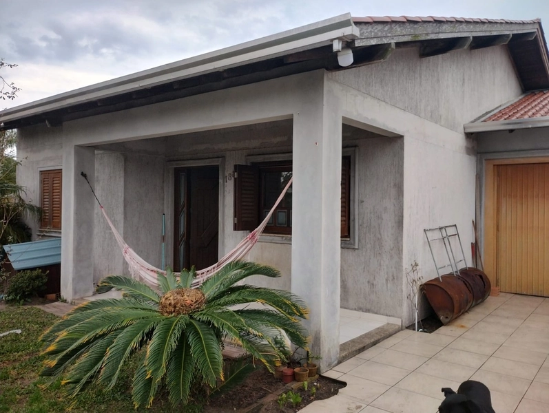 Casa 3 dormitórios em Capão da Canoa: 5ª foto da galeria de imagens do imóvel