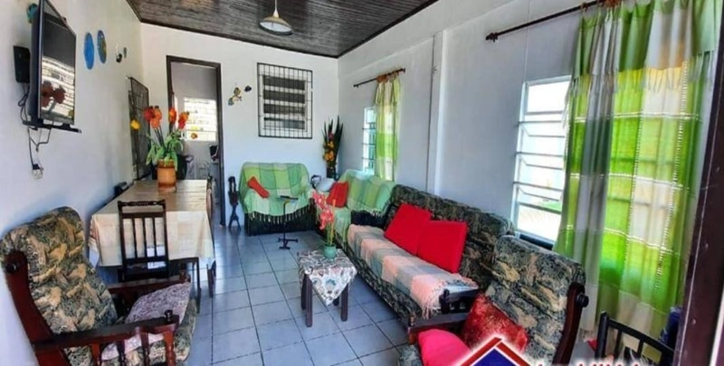 Casa 6 dormitórios em imbé: 9ª foto da galeria de imagens do imóvel