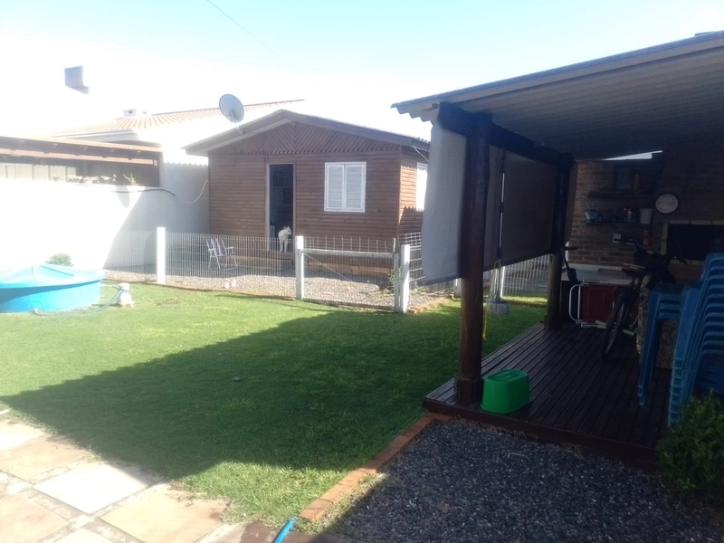 CASA LOCALIZADA NA ZONA NOVA DE CAPÃO DA CANOA - RS: 3ª foto da galeria de imagens do imóvel