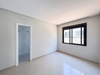 CASA COM 3 DORMITÓRIOS EM CAPÃO DA CANOA!: 10ª foto da galeria de imagens do imóvel
