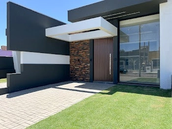 CASA COM 3 DORMITÓRIOS EM CAPÃO DA CANOA!: 2ª foto da galeria de imagens do imóvel