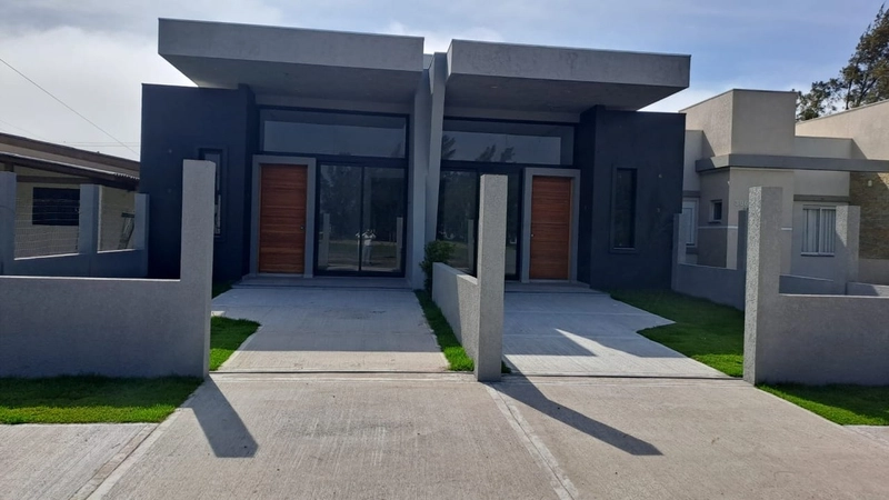 Casa 2 dormitórios em NOIVA DO MAR/XANGRI-LÁ!: 2ª foto da galeria de imagens do imóvel