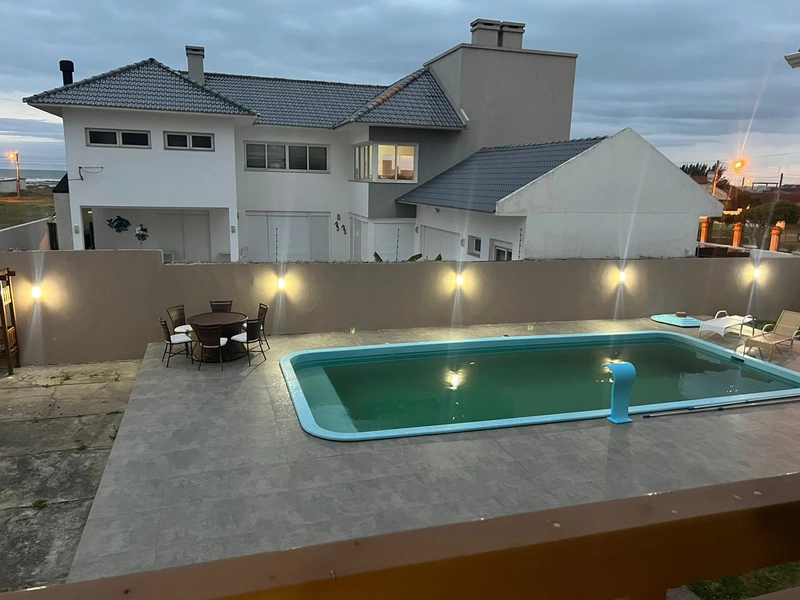 Casa 5 Dormitórios em CAPÃO DA CANOA/Jardim Beira Mar: 4ª foto da galeria de imagens do imóvel