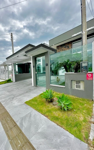 Casa 3 dormitórios em CAPÃO DA CANOA/Zona Nova: 4ª foto da galeria de imagens do imóvel