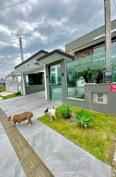 Casa 3 dormitórios em CAPÃO DA CANOA/Zona Nova: 3ª foto da galeria de imagens do imóvel