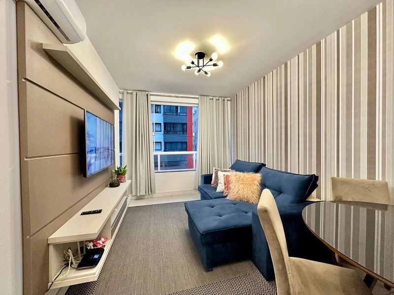 APARTAMENTO MOBILIADO EM UM DOS BAIRROS MAIS DESEJADOS DE CAPÃO!: 3ª foto da galeria de imagens do imóvel