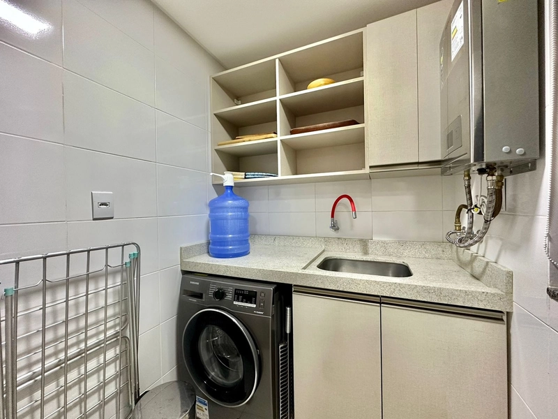 APARTAMENTO MOBILIADO EM UM DOS BAIRROS MAIS DESEJADOS DE CAPÃO!: 6ª foto da galeria de imagens do imóvel