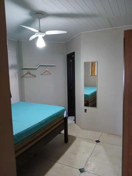 EXCELENTE CASA COM PISCINA E AMPLO PÁTIO À VENDA EM ATLÂNTIDA SUL: 9ª foto da galeria de imagens do imóvel